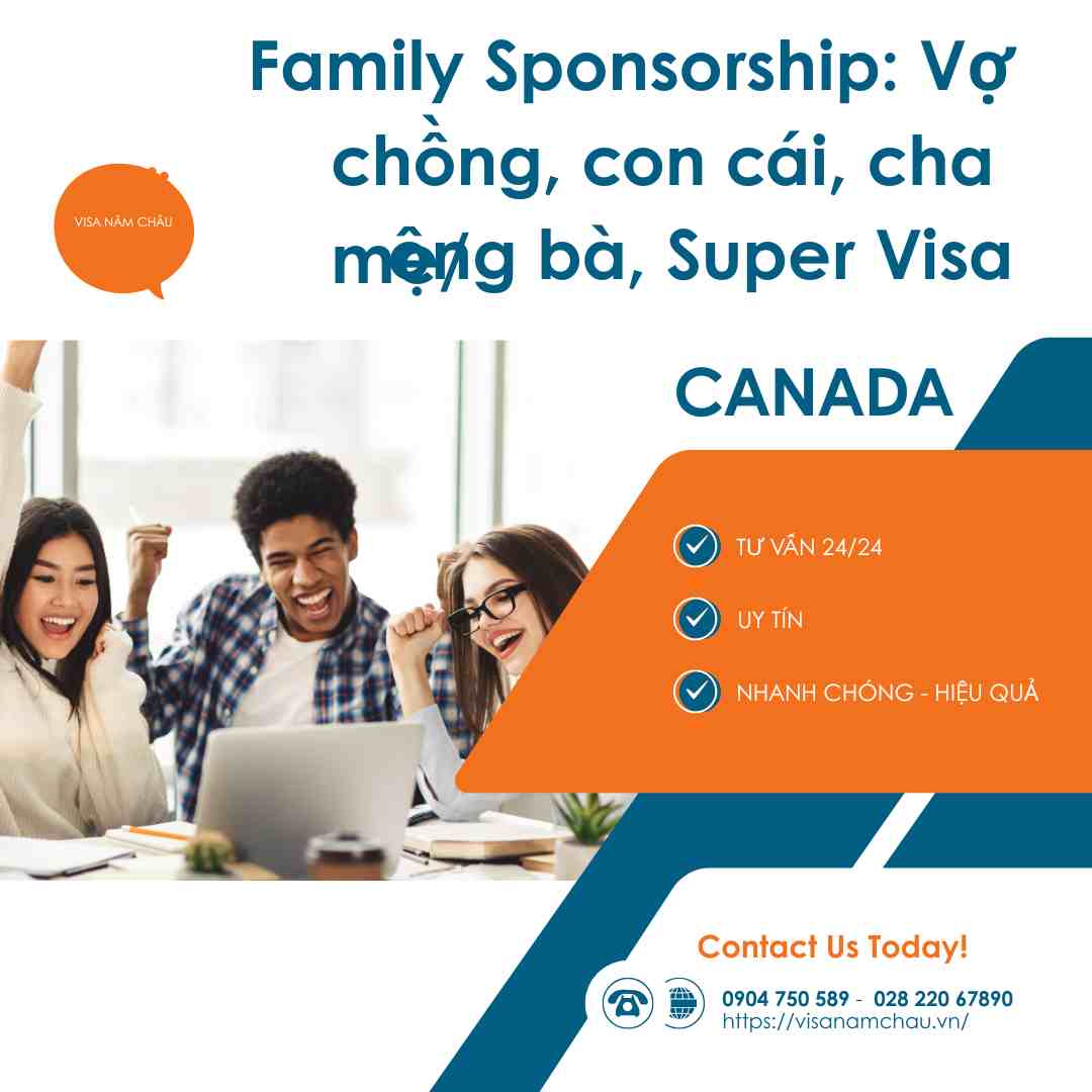 A group of people looking at a computer

AI-generated content may be incorrect.